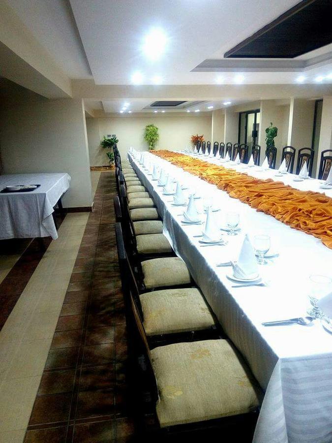 Bling Hotel International Multan Bagian luar foto